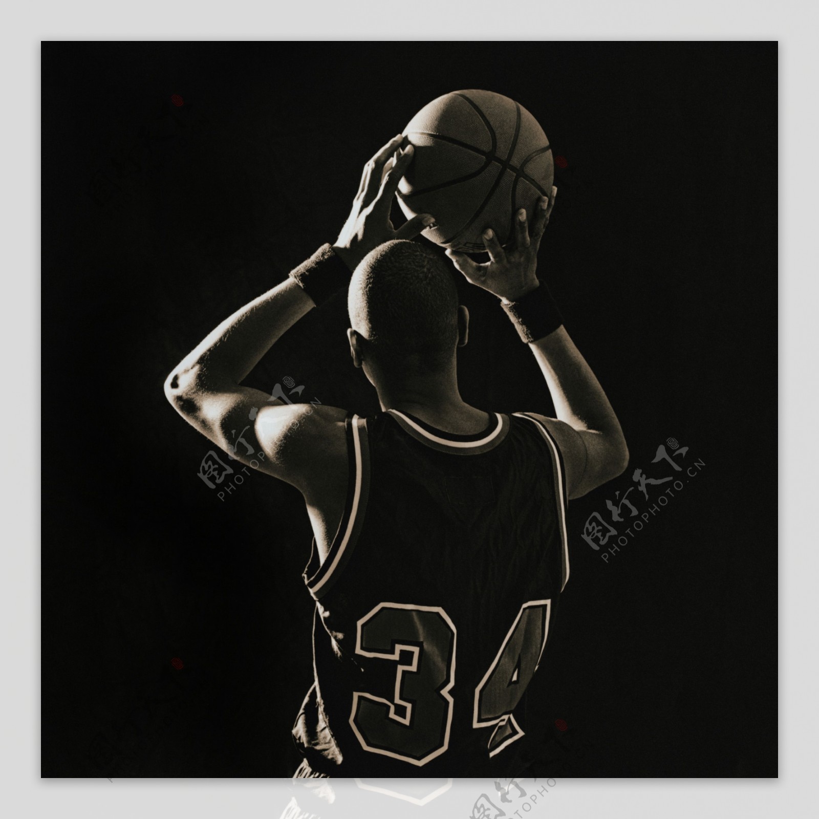 他在社交媒 他在社交媒