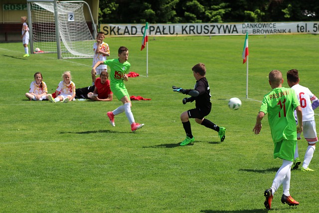 惊爆！因不满Nine频道和主持人，德约科维奇赛后“甩麦”离场！.